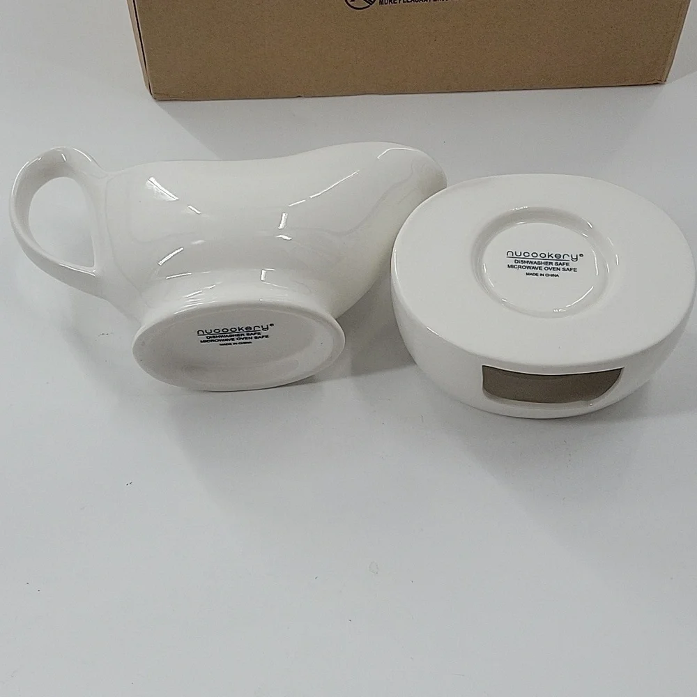 Elegant White Gravy Boat with Warmer New